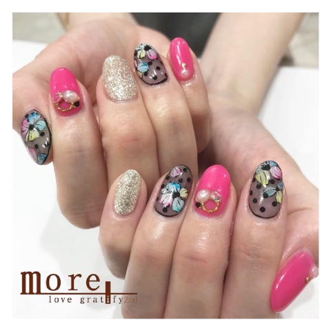 D8FED145-1558-410D-81D1-8C4788F926FA