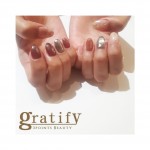 (gratify)ミラーニュアンスネイル
