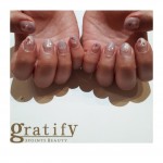 (gratify)お洒落で可愛いフレンチネイル☆