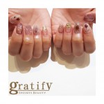 (gratify)お洒落フラワーネイル