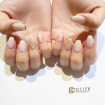 (gratify)ホワイトネイル
